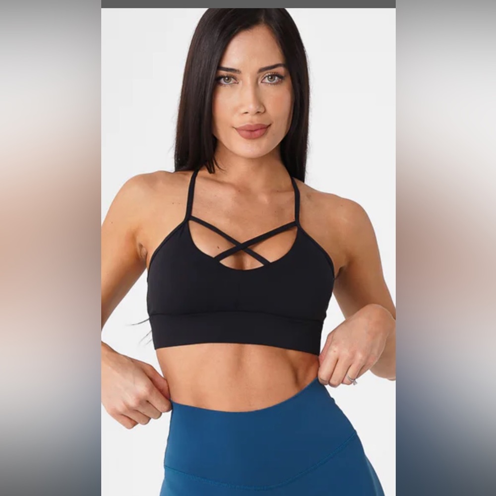 NVGTN Black Oasis Bra